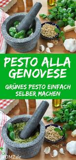 Basilikum Pesto Pesto Alla Genovese Oder Grunes Pesto Sind Die Bezeichnungen Fur Die Klassische Italienisc Pesto Rezept Basilikum Pesto Rezept Basilikum Pesto