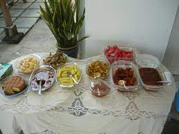 Hah kali nih aku nak ctau tentang citer umah terbuka. 5 Tip Buat Rumah Terbuka Versi Bajet Tapi Masih Mengekalkan Suasana Hari Raya Siakap Keli News