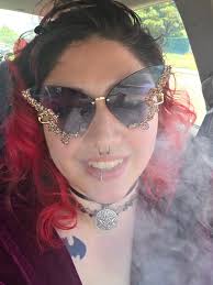 This isn't mom related so delete if not allowed.