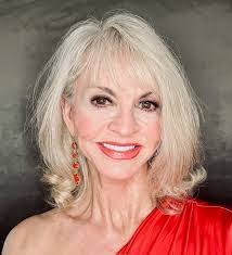 Dixie Stevens's Instagram, Twitter & Facebook