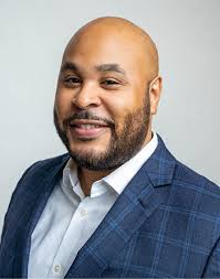 United Bank Welcomes LeVar Crooms as Market President of Arlington and  Alexandria Market