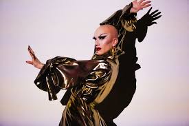 Nothing like making me think with art, vulnerability, sparkles, smoke and mirrors! Drag Queen Sasha Velour Talks Nightgowns Quibi Show Wwd