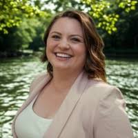 60+ "Laura Pcc" profiles