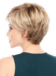 Coupes courtes visage carré cheveux gris très courts cheveux courts femme 50 ans modele. Epingle Par Smith Charles Blogs Sur Womens Hairstyles Coupe Cheveux Tres Court Coupe De Cheveux Coiffure Cheveux Courts 50 Ans