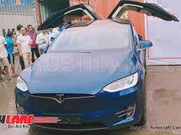 With the most power and quickest acceleration of any suv, model x plaid is the highest performing suv ever built. Tesla Model X Suv Lands In India From America 475 Kms Range All Electric