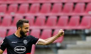 Şu anda kenan karaman, dusseldorf oyuncu profili sayfasındasınız. Tag Kenan Karaman The Transfer Tavern