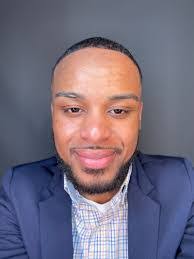 David Petris's Instagram, Twitter & Facebook