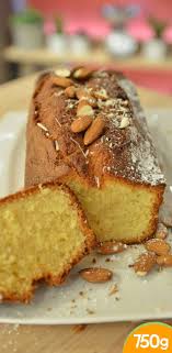 Recette Quatre Quarts Aux Amandes En Video Recette Recette Quatre Quart Quatre Quarts Recette Dessert