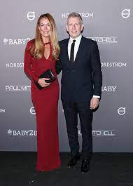 The so you think you can dance host welcomed her second child with husband patrick kielty, people reports. Cat Deeley Sizzles In Hot Pink Mini Dress For Surprise Saturday Night Takeaway Appearance Hello