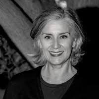 Susan Silcox's Instagram, Twitter & Facebook