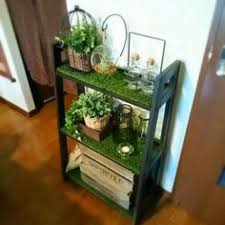 人工芝をインテリアに 100均の人工芝で作るおしゃれ空間 weboo ウィーブー 暮らしをつくる 人工芝 ガーデン デザイン グリーン