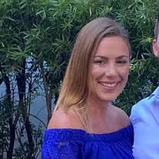 Amber Dickson's Instagram, Twitter & Facebook