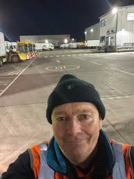 A short home movie film of what the Bull Ring use to look like 40 years ago  in 1978, Outside the Strafford Arms Pub.