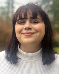 Shana Oconnor's Instagram, Twitter & Facebook