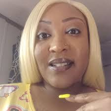 Leanne Rivera's Instagram, Twitter & Facebook