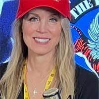 Betty Bednar's Instagram, Twitter & Facebook