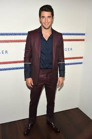Joshua Bowman Photos Photos Tommy Hilfiger Men S Backstage Spring 2013 Mercedes Benz Fashion Week Fashion Tommy Hilfiger Man Mercedes Benz Fashion Week
