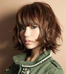 Amazing Bob Hairstyles For Thick Bobhairstylesforthick Medium Length Hair Styles Medium Hair Styles Thick Hair Styles