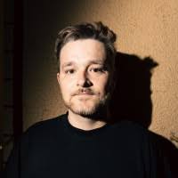 600+ "Bendik" profiles