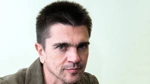 Canal oficial de juanes en youtube. Juanes Writes First English Song Goodbye For Now Billboard Billboard