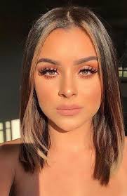 A bit touch of pink blush, glossy lipstick and a tied formal hairstyle can make our look smart enough. 18 Most Gorgeous Prom Makeup Looks Natural Prom Makeup Simple Prom Makeup Simple Makeup Looks