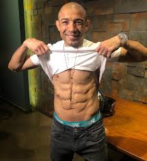 In a bantamweight bout on saturday's main card, jose aldo will face pedro munhoz at ufc 265 at the toyota center in houston, texas. Jose Aldo Exibe Efeito Da Dieta E Da Recado A Cejudo Vou Encaixar O Joelho Nele E Nocautear Combate Sportv