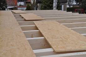 Osb Platten Beim Hausbau Dachkonstruktion Furs Carport 2019 Osb Platten Beim Hausbau Dachkonstruktion Furs Carp Roof Construction Home Construction Carport