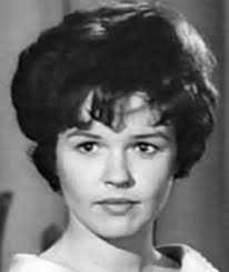 Melinda Plowman's Instagram, Twitter & Facebook