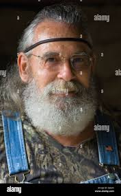 Grauer bart lang -Fotos und -Bildmaterial in hoher Auflösung