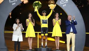 Towns and villages en route make a point of putting out the bunting to show off the best they can offer for the extensive coverage on french and international television. Tour De France Start Heute Live Im Free Tv Digital Fernsehen