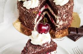 Foret Noire Mes Delicieuses Creations En 2020 Dessert Foret Noire Copeaux De Chocolat