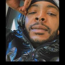 Victor Peeples's Instagram, Twitter & Facebook