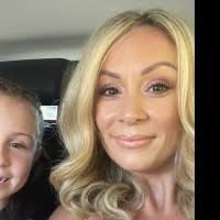 400+ "Michele Pierce" profiles