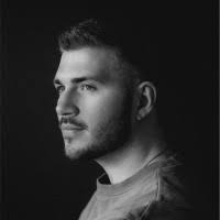 100+ perfiles de «Mccourt»