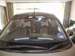 Cari kat shopee atau lazada je. Baiki Cermin Kereta Yang Retak