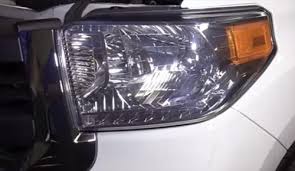 Im looking to replace my headlight bulbs on my 2014 crewmax.i looked at it quick today and theres a peice attached to the headlight were the bulb tundratalk.net forum offers the most comprehensive collection of toyota tundra information. Head Light Bulbs Backyardmechanic