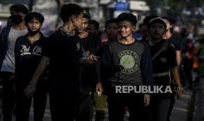 Ini sudah dikira perbuatan aniaya, manalah disiplin pekerja ini! Masalah Kita Bersama Disiplin Jalankan Protokol Kesehatan Republika Online