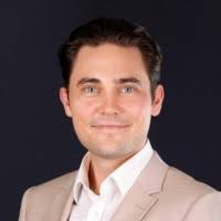 1100+ "Edgley" profiles