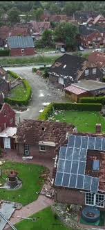 Experts say a tornado may be to blame. Epxbsn 3zf1c M