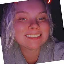 Kiersten Baird's Instagram, Twitter & Facebook