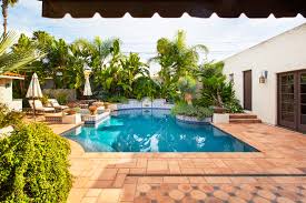 Oceanside, san marcos, vista, escondido, valley center, el cajon, poway, county of san diego, la mesa, santee, lakeside, alpine, bonita, chula vista, imperial beach, la jolla, del mar, solana beach, encinitas, cardiff, carlsbad, rancho bernardo, ramona, spring. Rooney House San Diego Ca Mediterranean Pool San Diego By Asquared Studios Inc