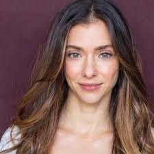 Kayla Booth's Instagram, Twitter & Facebook