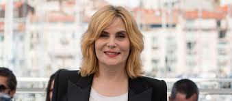 Emmanuelle seigner is a french actress, former fashion model, and singer. Photos Emmanuelle Seigner Holiday With Love His Children Morgane And Elvis Gala The Siver Times