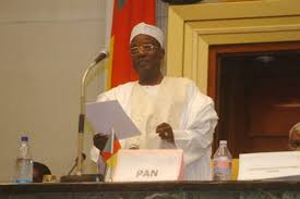 «les sources internes à l'assemblée nationale rappellent que cette assemblée était composée de 40 membres dont 24 camerounais et 16 français», rapporte le jour. Cameroun Cavaye Yeguie En Pourparlers Avec La Chine Sur La Construction Du Nouveau Siege De L Assemblee Nationale Diasporaechos
