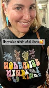 Robyn Bridges's Instagram, Twitter & Facebook