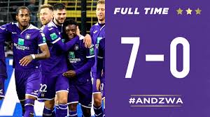 De huidige club ontstond in 2001 door een fusie tussen zultse vv en ksv waregem. First Division A Live Reporting For Anderlecht Vs Zulte Waregem March 07 2020 Football365