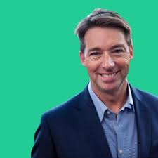 I used to be the CFO of a VC-backed startup. And I made a decision that  cost us millions. Here's the mistake that changed everything—and how you  can avoid it: The pressure