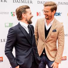 See more of klaas heufer umlauf fanseite on facebook. Klaas Heufer Umlauf Spricht Offen Uber Dreh Mit Freundin Gala De