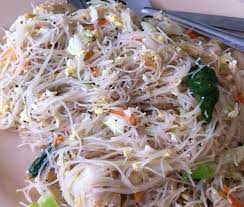 Add in the chicken chunk to cook and then add bee hoon. Kalori Bihun Goreng Singapura