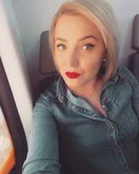 Florence Bouchard (@FlorenceBoucha3)